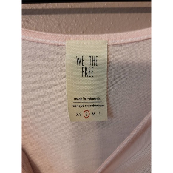Free People Light Pink Sleeveless Ruffled Boho Top - NWT Size Small - Picture 5 of 9